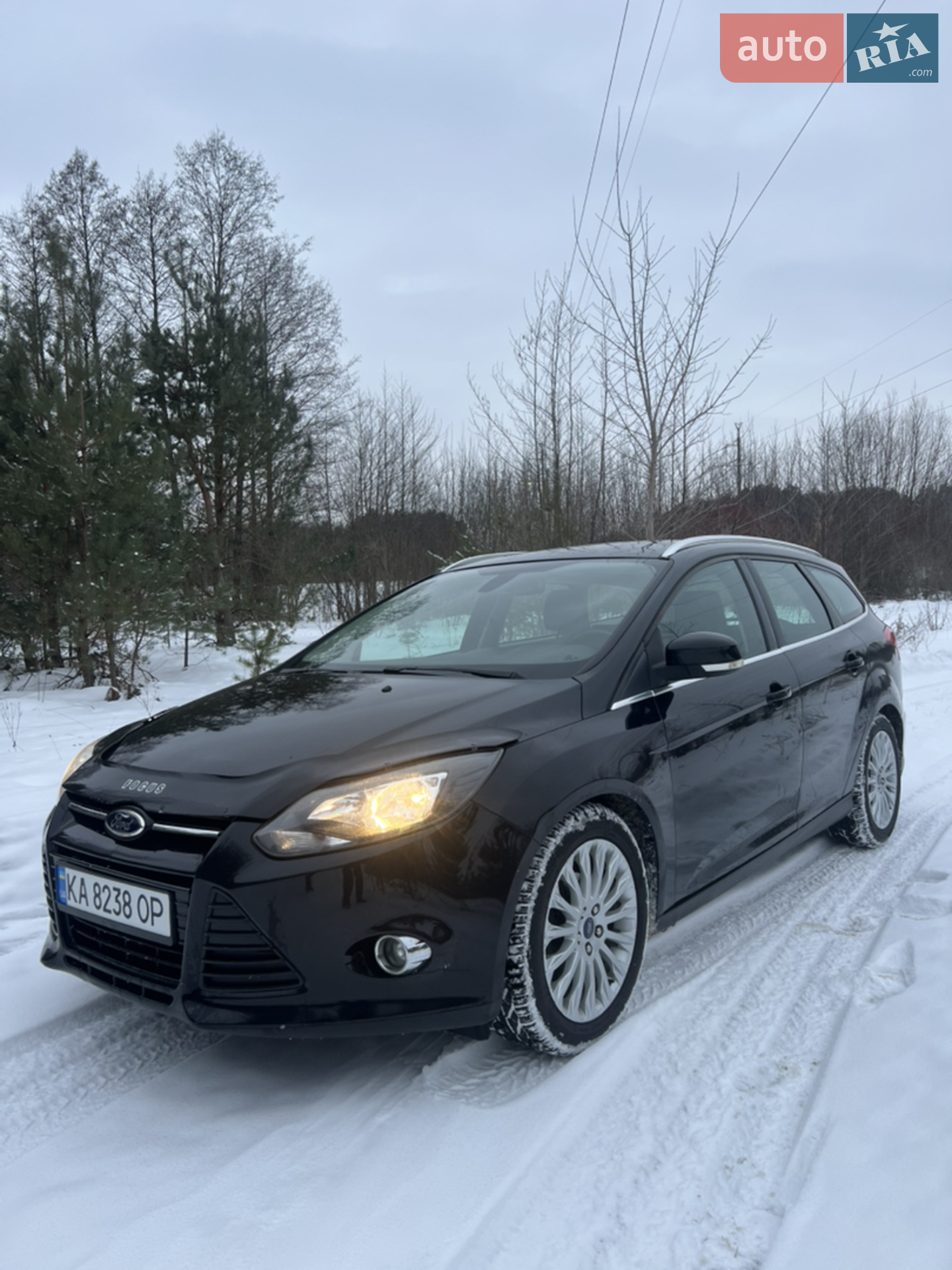 Ford Focus 2013 VIN WF0LXXGCBLDG40271 фото оголошення 2 з 5