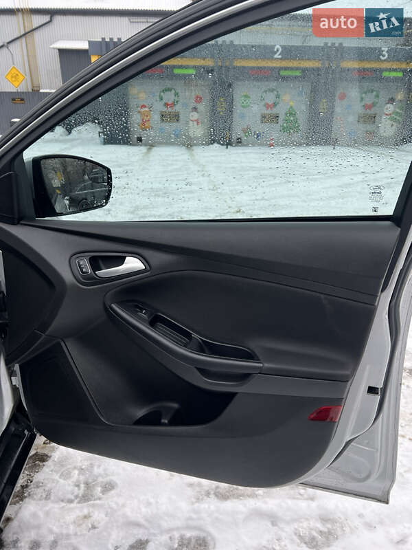 Седан Ford Focus 2016 в Харькове