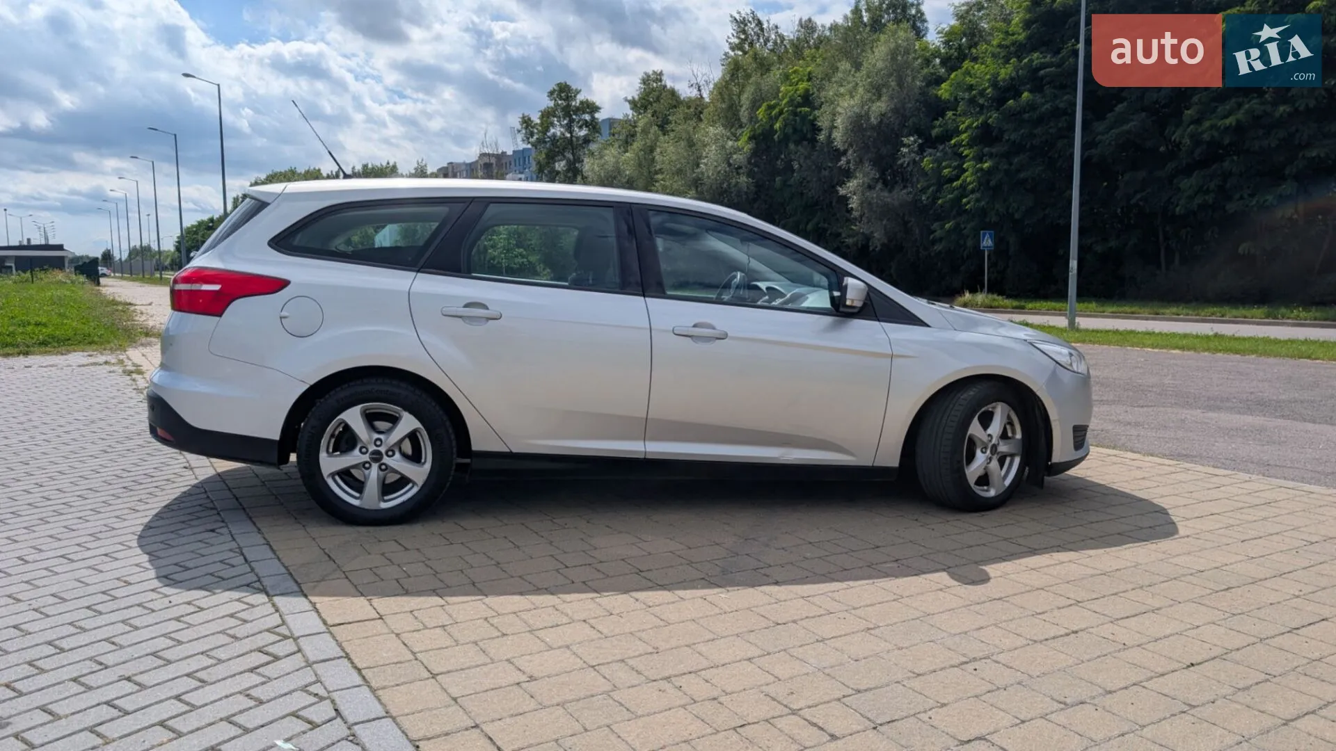2017 Ford Focus - мініатюра 8
