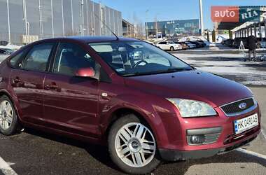 Хетчбек Ford Focus 2004 в Рівному