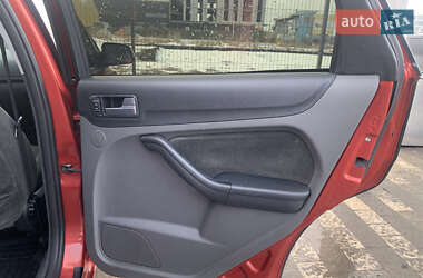 Хетчбек Ford Focus 2006 в Львові