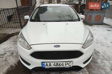 Хэтчбек Ford Focus 2016 в Черновцах