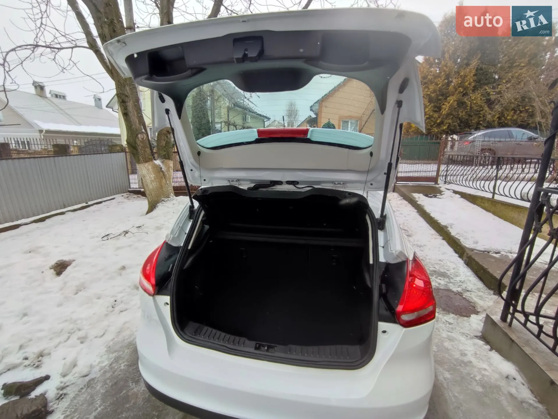2016 Ford Focus - мініатюра 10