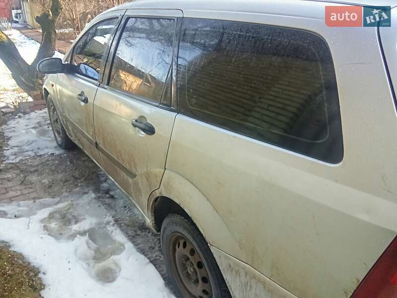 Универсал Ford Focus 2001 в Одессе