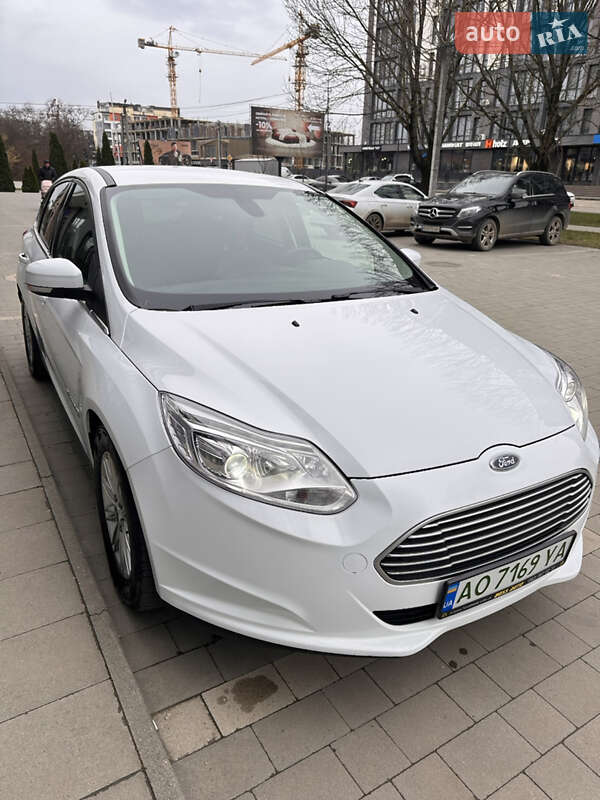 Хетчбек Ford Focus 2018 в Ужгороді