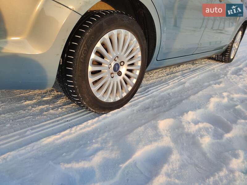 Універсал Ford Focus 2009 в Самборі