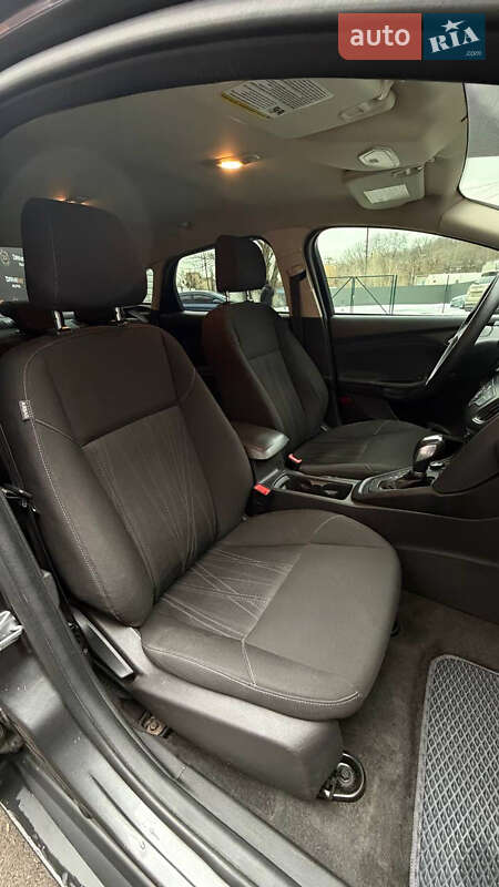 Седан Ford Focus 2015 в Києві