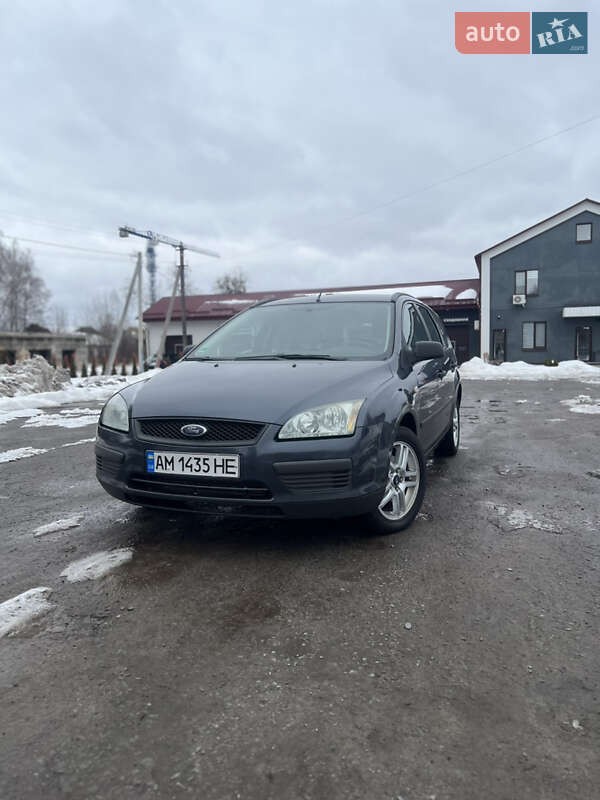 2005 Ford Focus, VIN WF0WXXGCDW5E59745:plate — фото 1 (autoria)