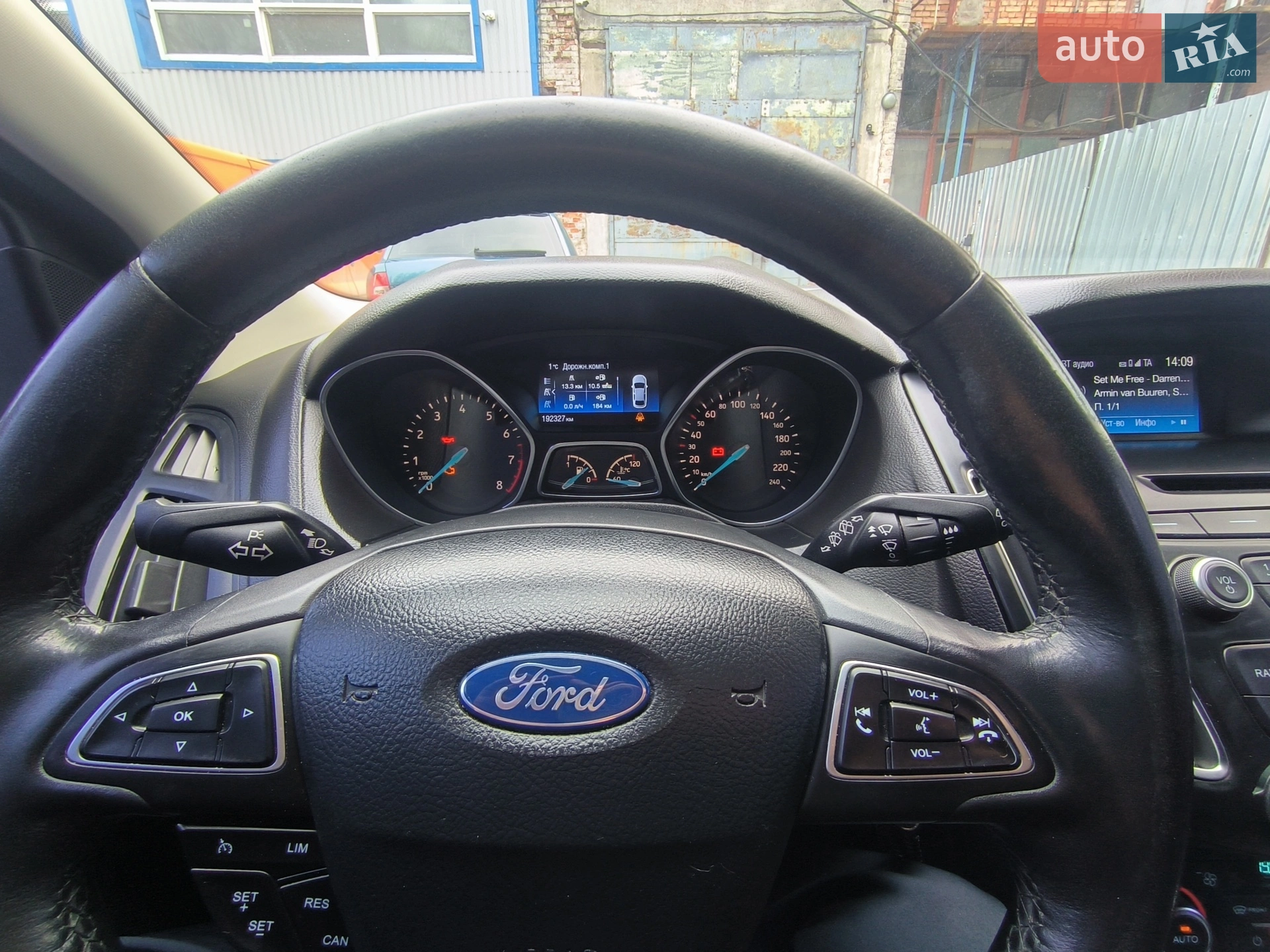 Ford Focus 2015 VIN WF05XXGCC5FK32740 фото оголошення 2 з 16