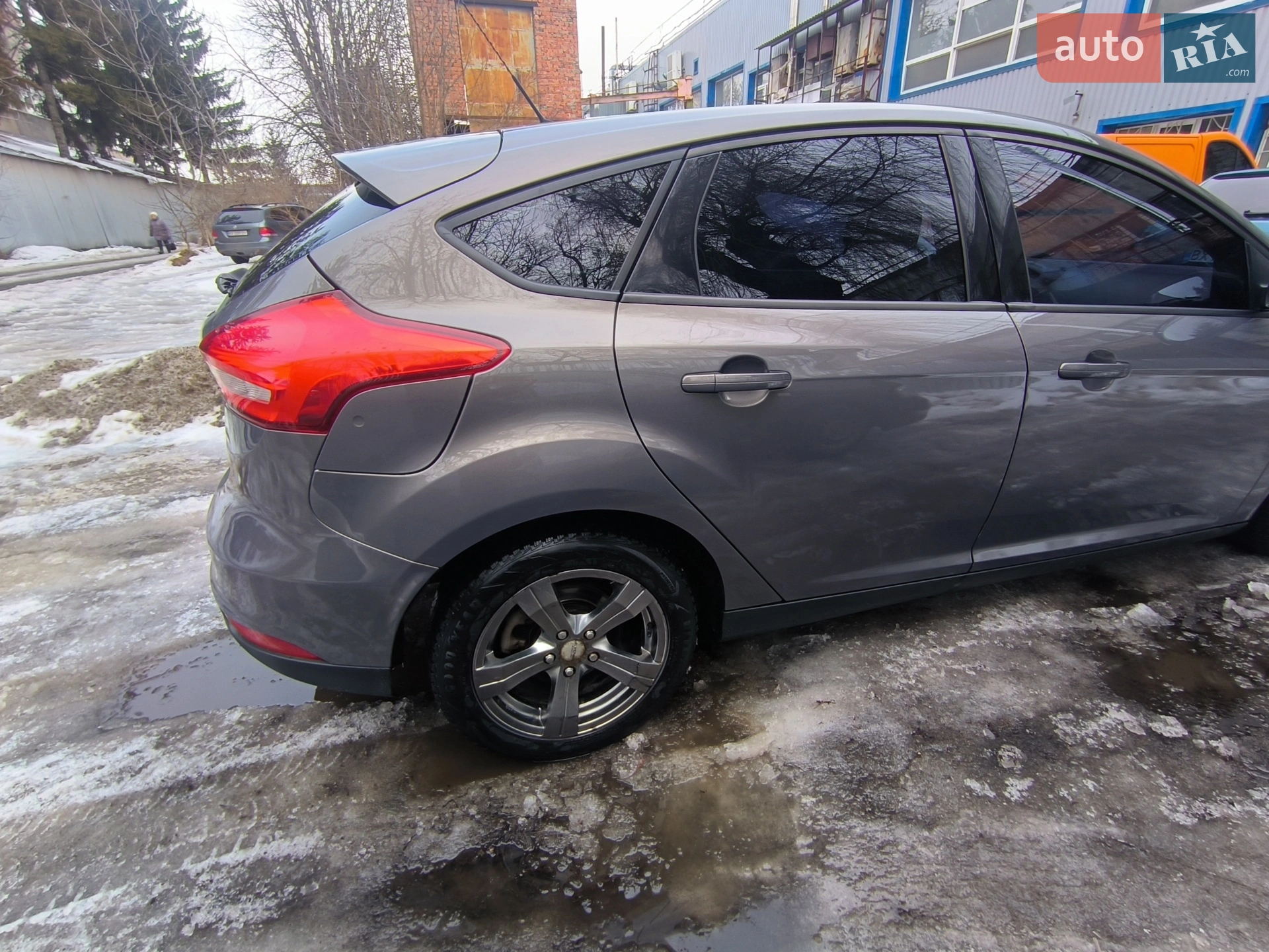 Ford Focus 2015 VIN WF05XXGCC5FK32740 фото оголошення 8 з 16