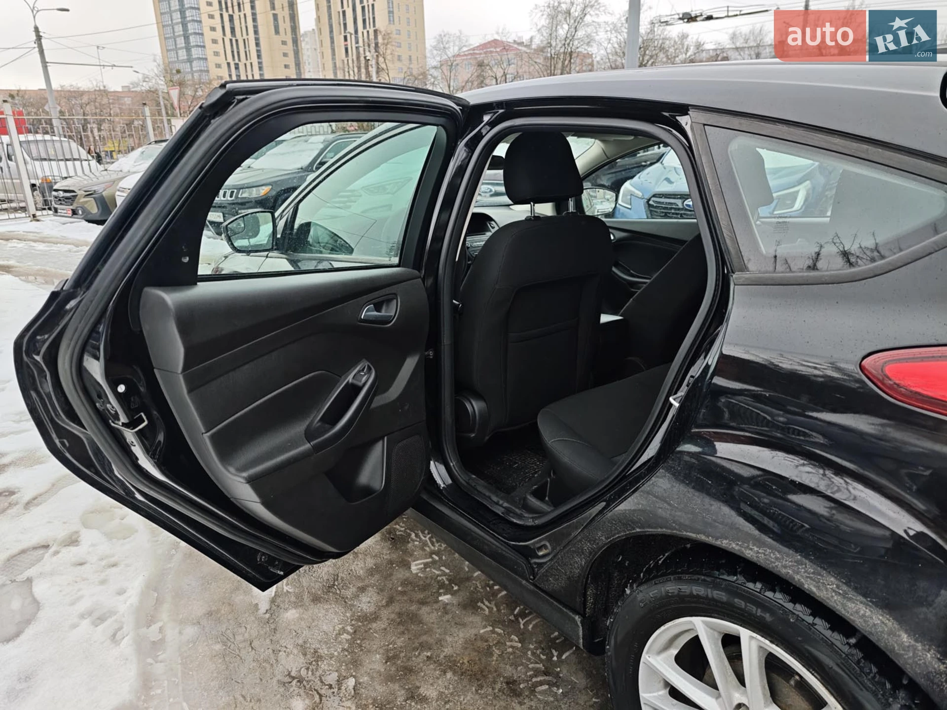 2016 Ford Focus - мініатюра 13