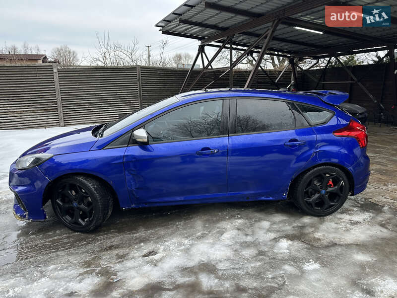 Хэтчбек Ford Focus 2013 в Киеве