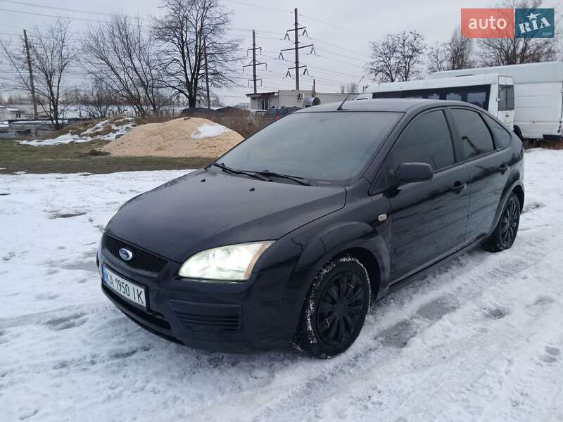 Хэтчбек Ford Focus 2007 в Киеве