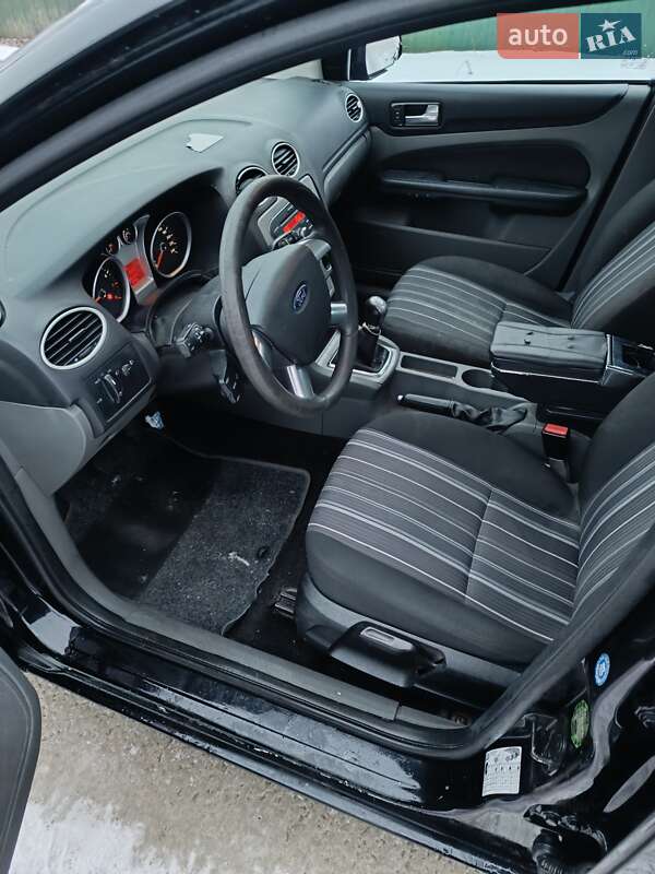 Универсал Ford Focus 2010 в Хмельницком фото 20 Универсал Ford Focus 2010 в Хмельницком