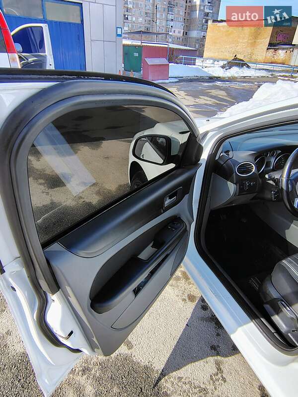 Универсал Ford Focus 2010 в Александрие