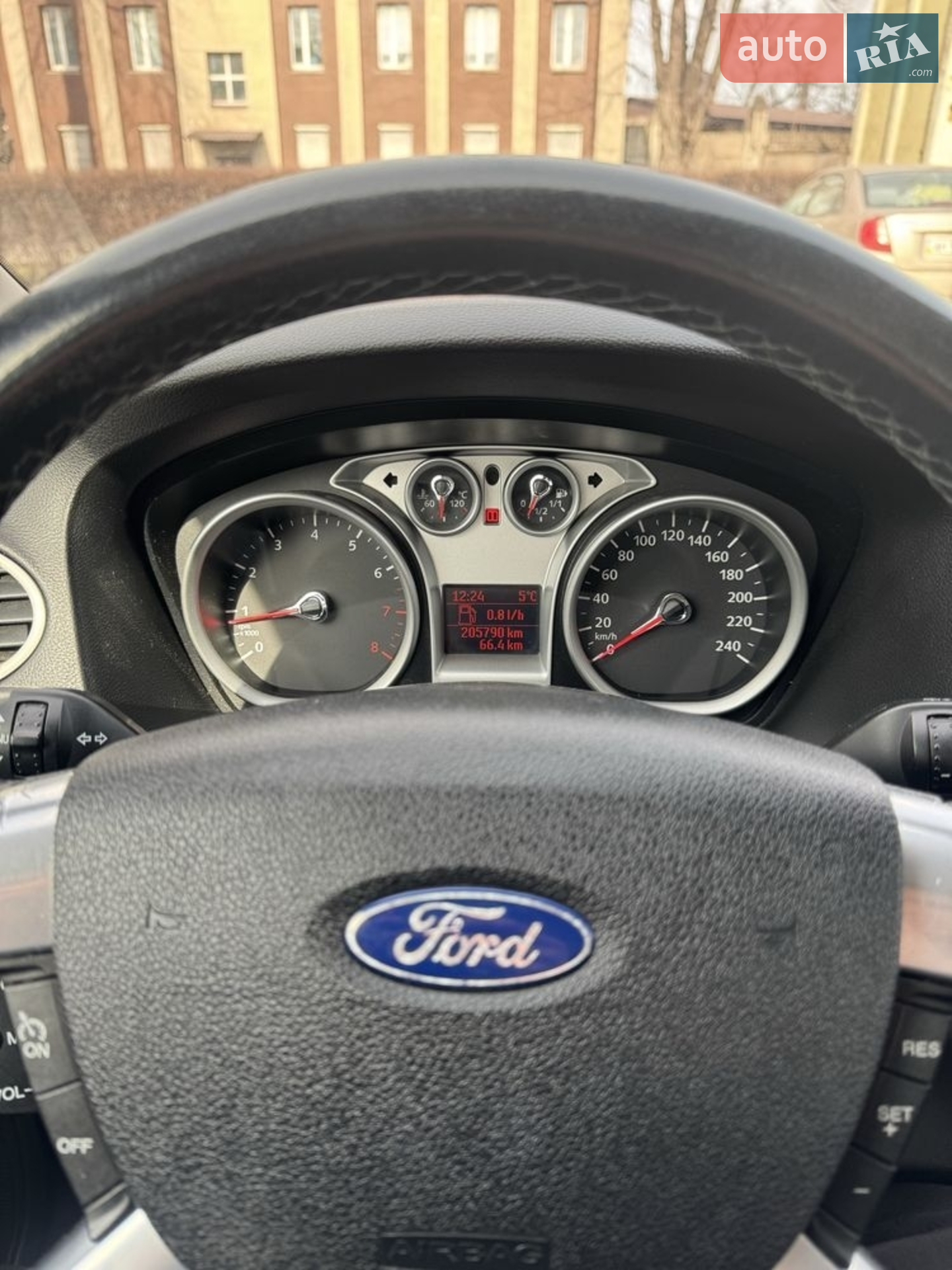 2010 Ford Focus - мініатюра 15