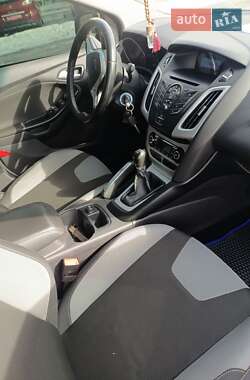 Седан Ford Focus 2012 в Харькове