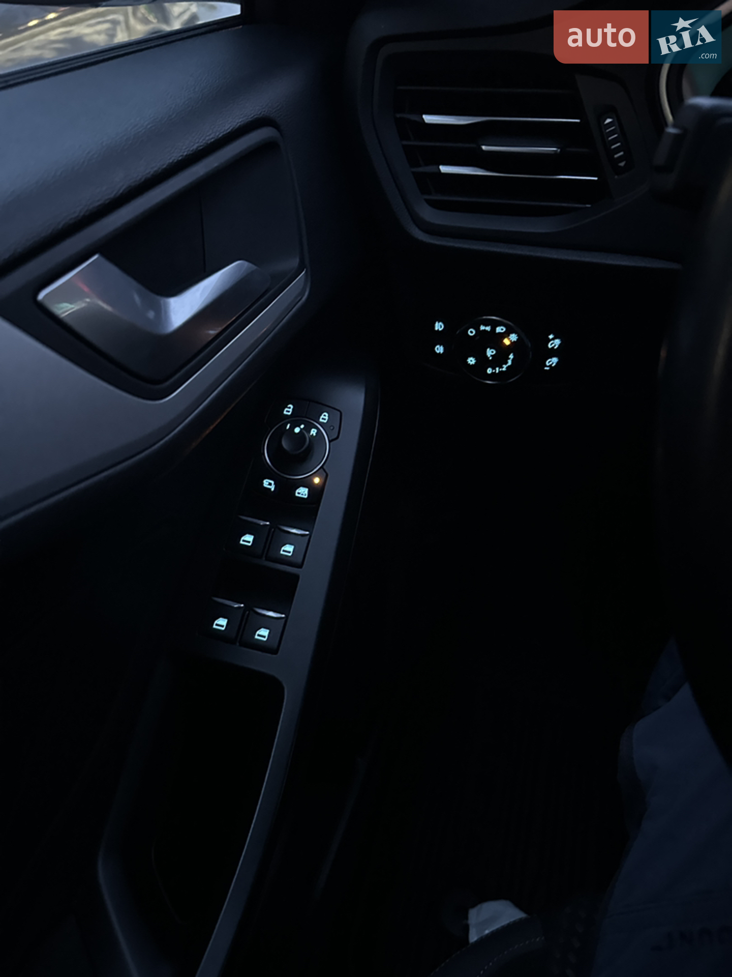 2021 Ford Focus - мініатюра 63