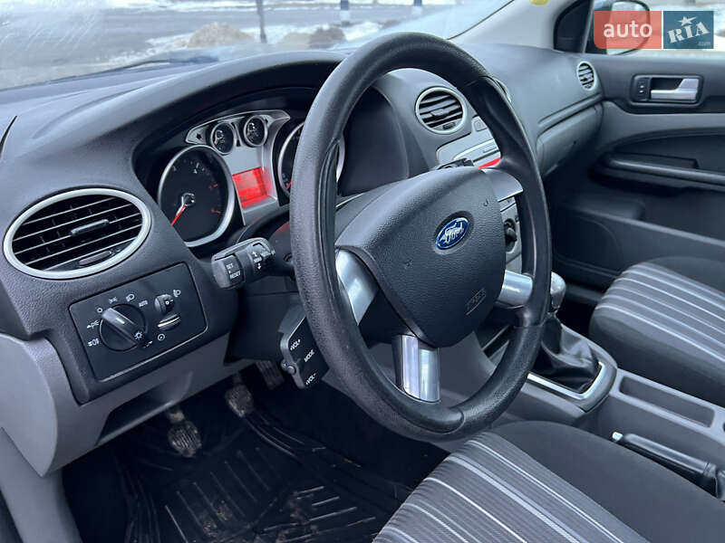 Універсал Ford Focus 2009 в Ізяславі