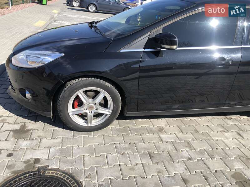 Универсал Ford Focus 2012 в Стрые