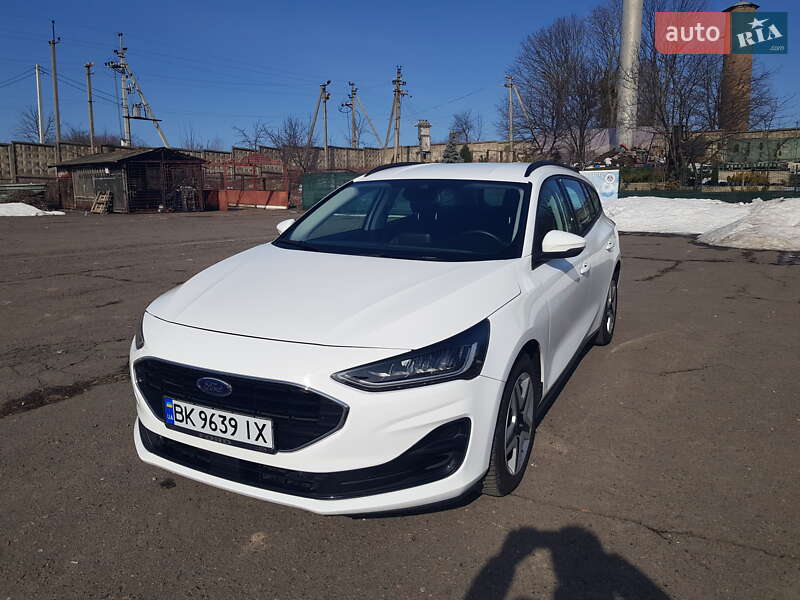 Универсал Ford Focus 2022 в Ровно фото 2 Универсал Ford Focus 2022 в Ровно