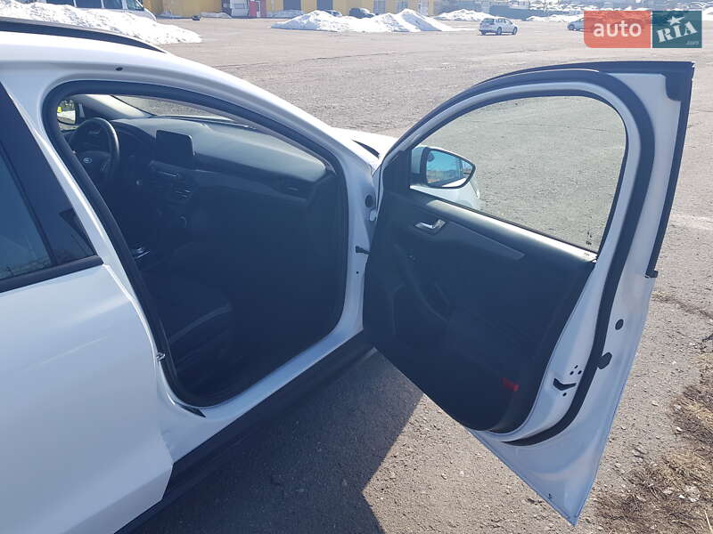 Универсал Ford Focus 2022 в Ровно фото 29 Универсал Ford Focus 2022 в Ровно