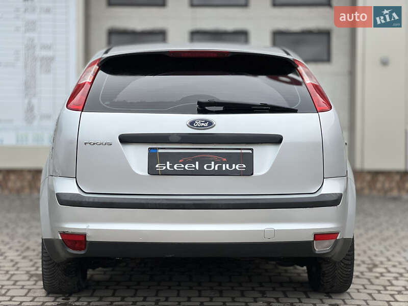 Хэтчбек Ford Focus 2006 в Николаеве