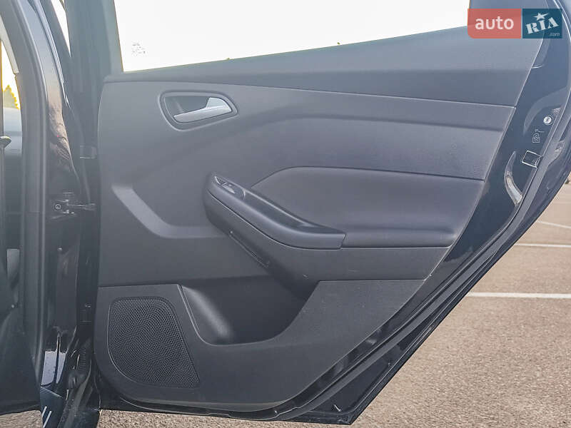 Универсал Ford Focus 2017 в Житомире