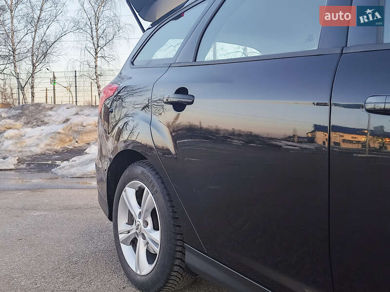 Универсал Ford Focus 2017 в Житомире
