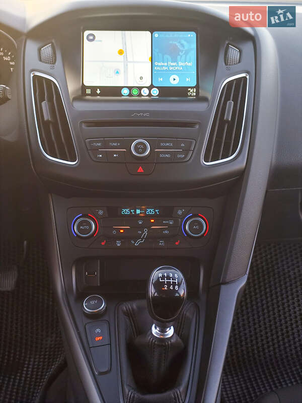 Универсал Ford Focus 2017 в Житомире