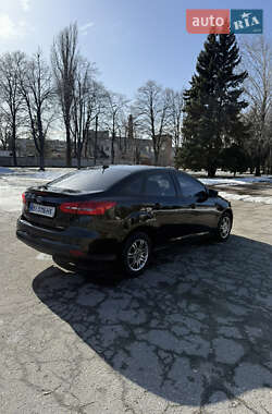 Седан Ford Focus 2016 в Лозовій