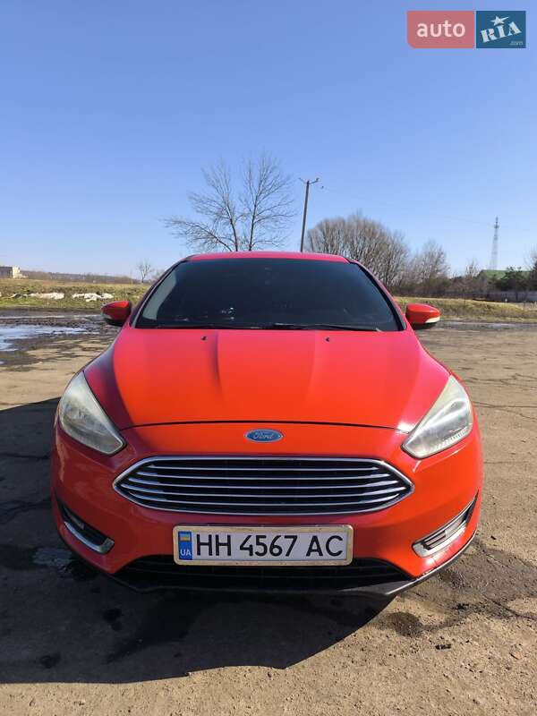 Седан Ford Focus 2015 в Подільську