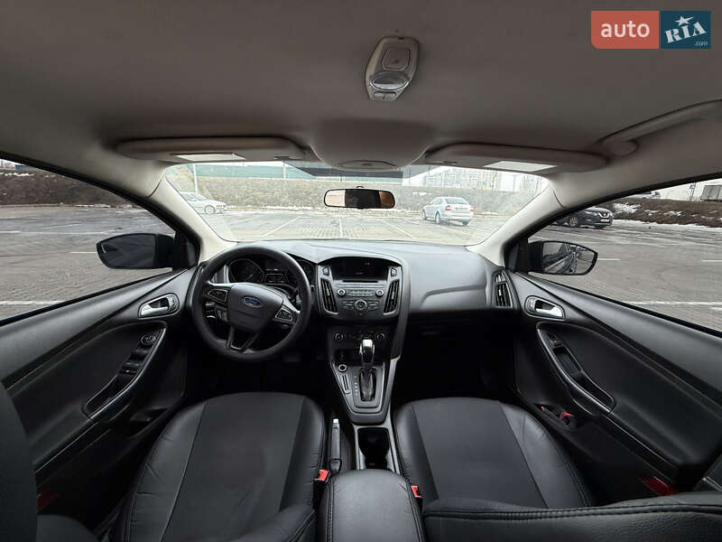 Хэтчбек Ford Focus 2016 в Киеве