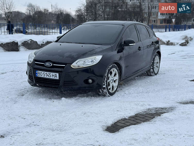Хэтчбек Ford Focus 2012 в Шептицькому