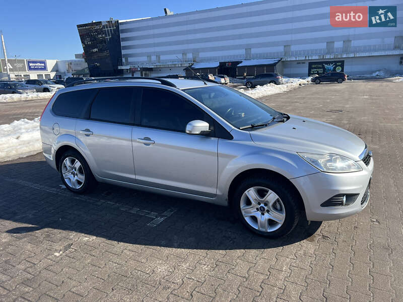 Універсал Ford Focus 2010 в Житомирі