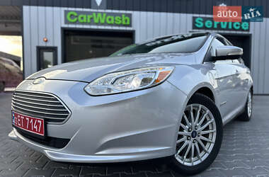 Хэтчбек Ford Focus 2014 в Владимире