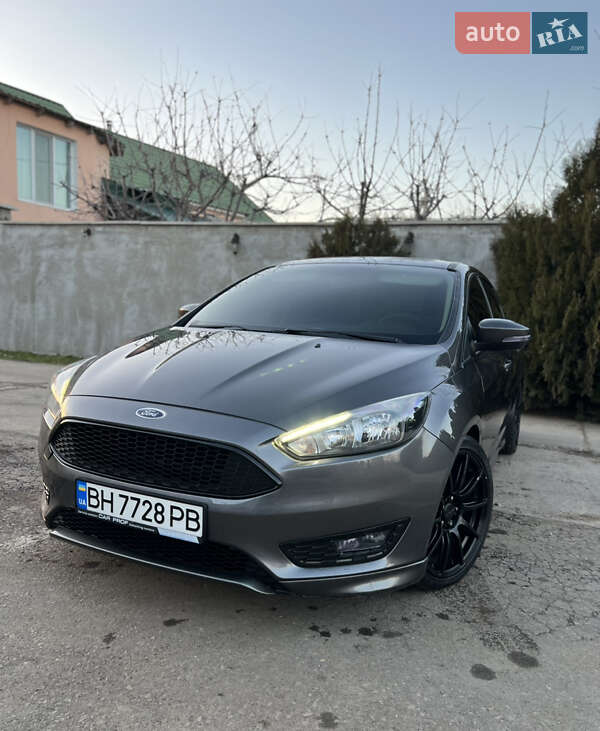 Седан Ford Focus 2015 в Одессе