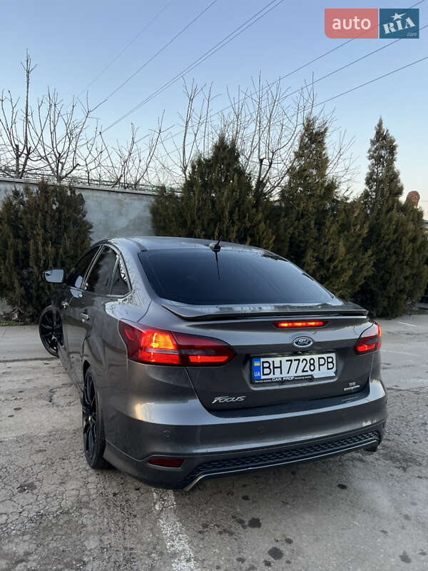 Седан Ford Focus 2015 в Одессе