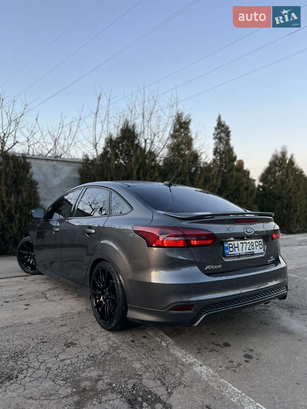 Седан Ford Focus 2015 в Одессе