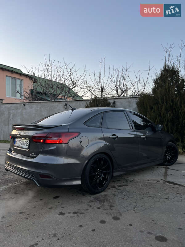 Седан Ford Focus 2015 в Одессе