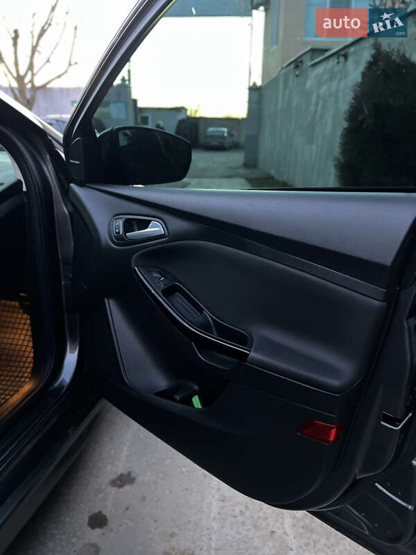 Седан Ford Focus 2015 в Одессе