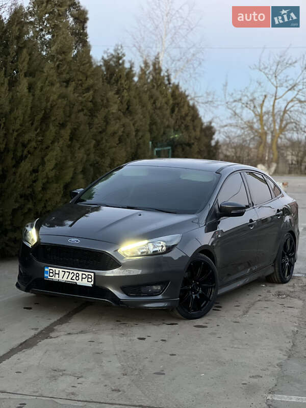 Седан Ford Focus 2015 в Одессе