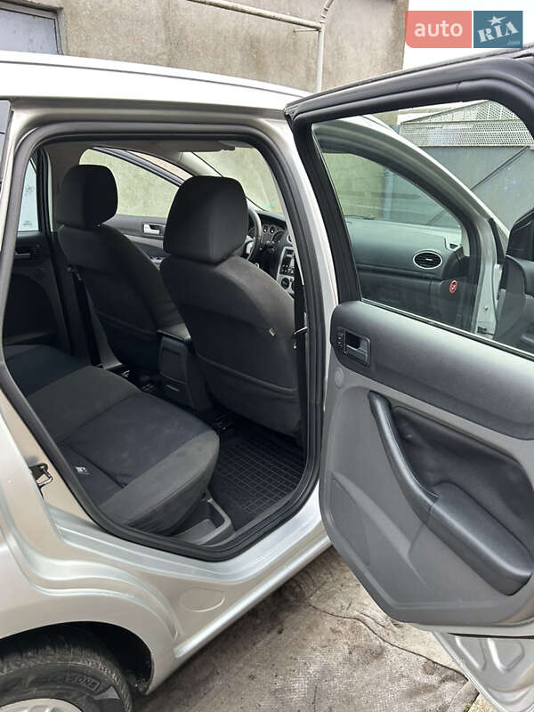 Универсал Ford Focus 2006 в Измаиле