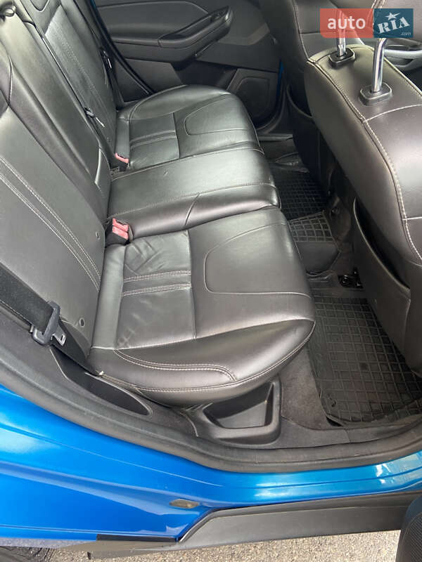 Седан Ford Focus 2013 в Вишневом