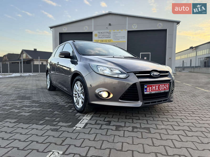 Универсал Ford Focus 2012 в Нововолынске