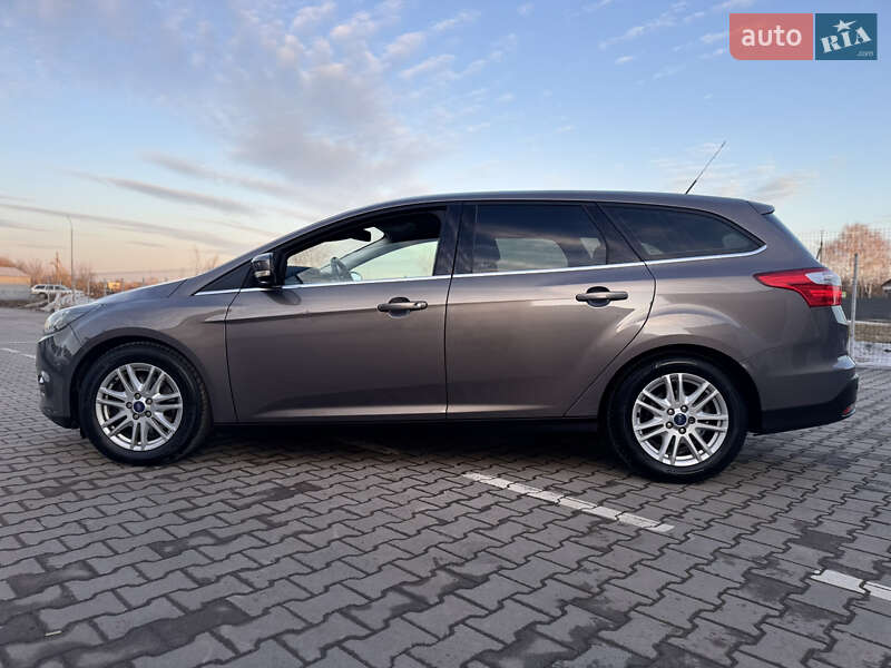 Универсал Ford Focus 2012 в Нововолынске
