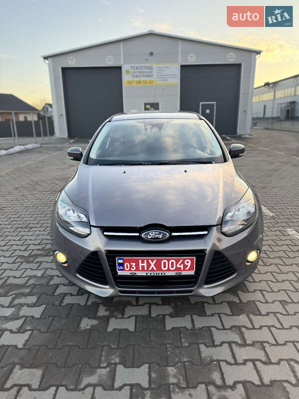 Универсал Ford Focus 2012 в Нововолынске