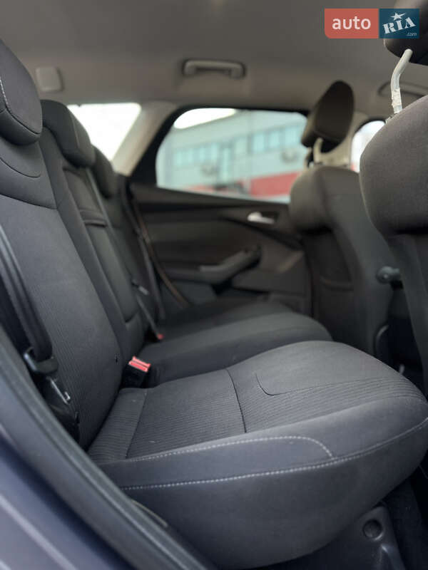 Универсал Ford Focus 2012 в Нововолынске