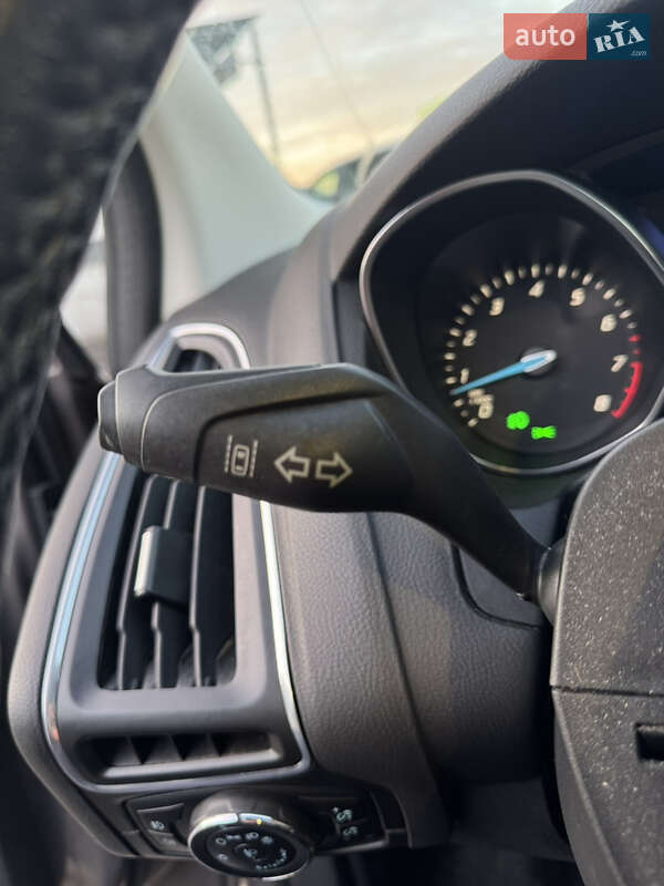 Универсал Ford Focus 2012 в Нововолынске