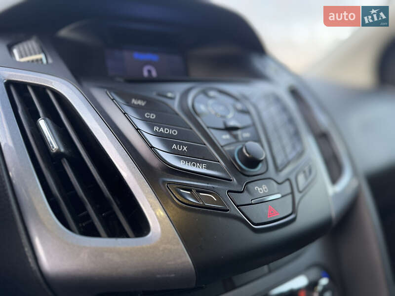 Универсал Ford Focus 2012 в Нововолынске